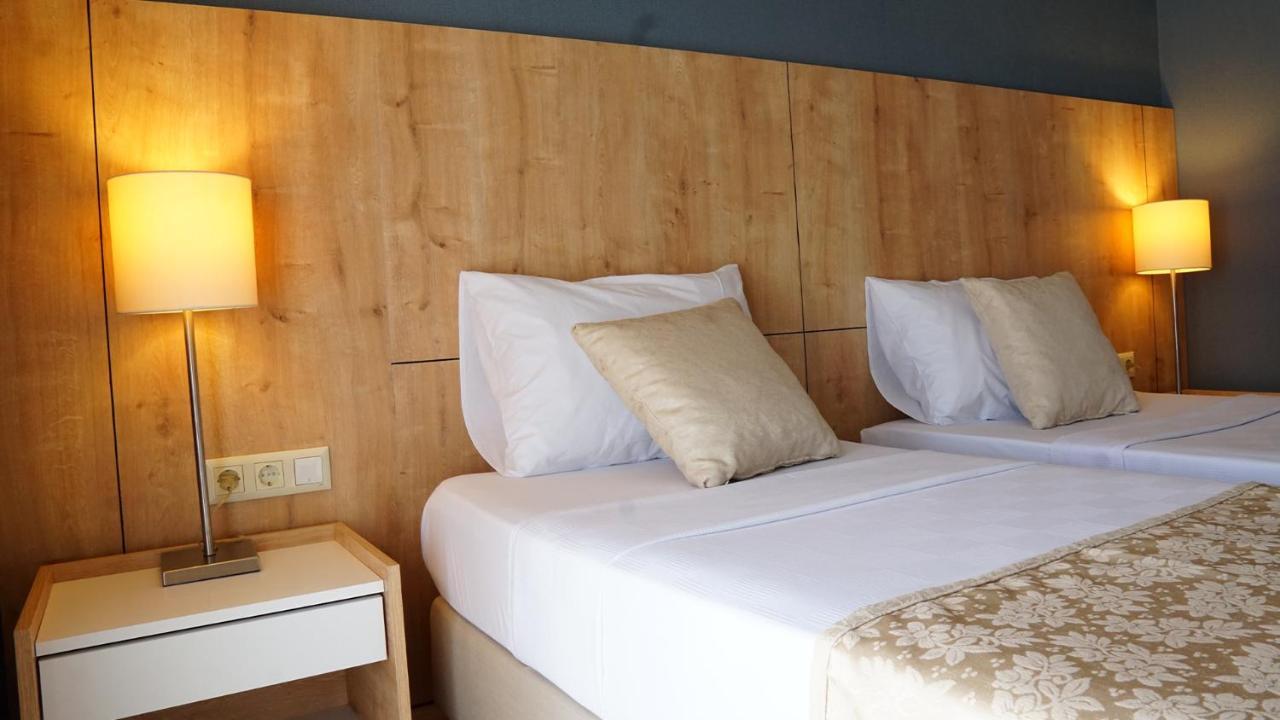 Hotel Felizya เกเมร์ ภายนอก รูปภาพ