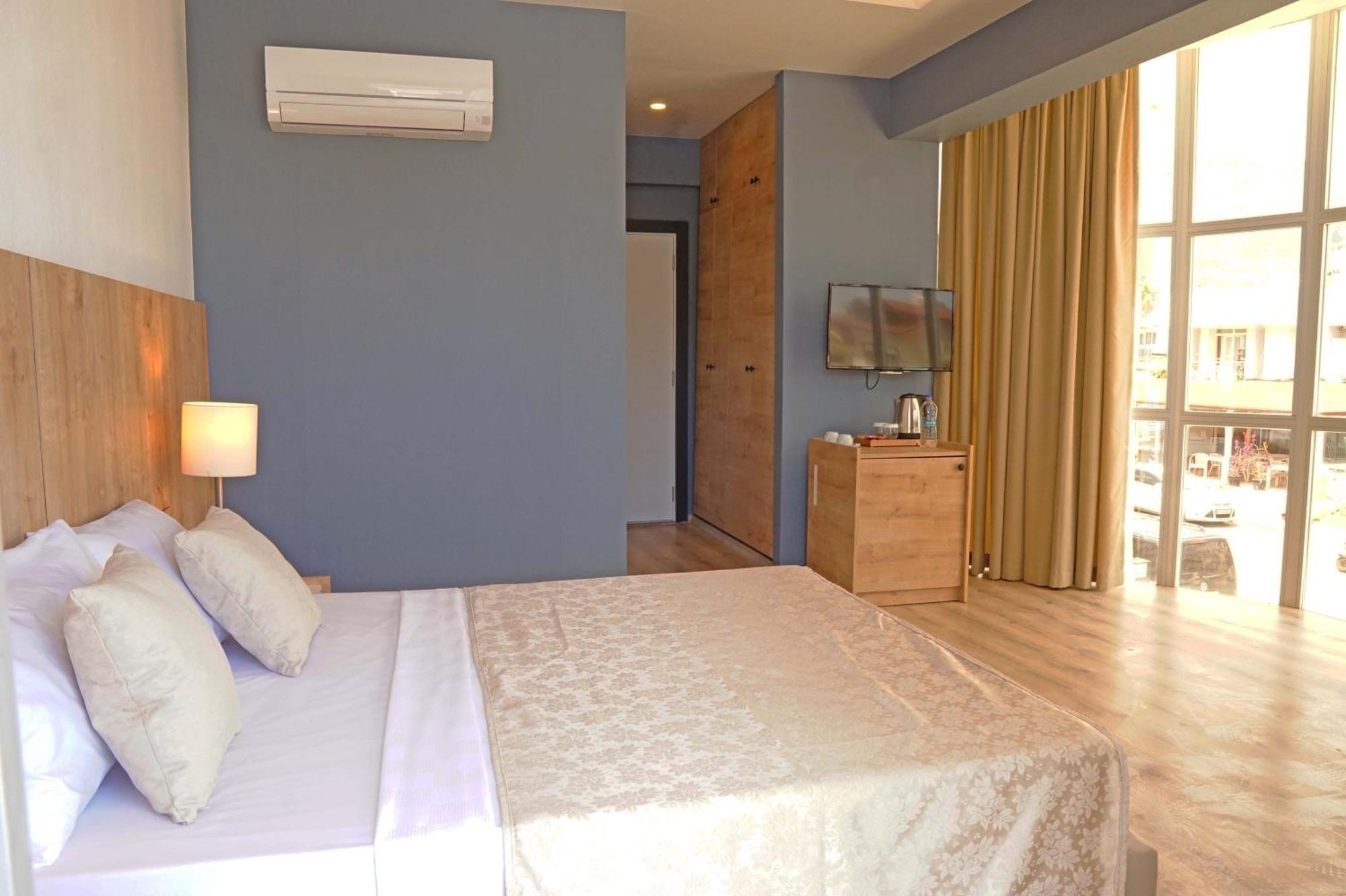 Hotel Felizya เกเมร์ ภายนอก รูปภาพ