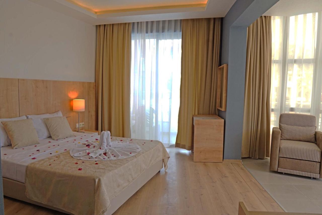 Hotel Felizya เกเมร์ ภายนอก รูปภาพ