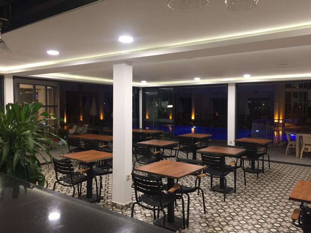 Hotel Felizya เกเมร์ ภายนอก รูปภาพ