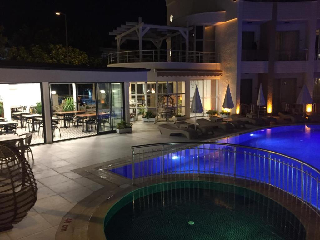Hotel Felizya เกเมร์ ภายนอก รูปภาพ